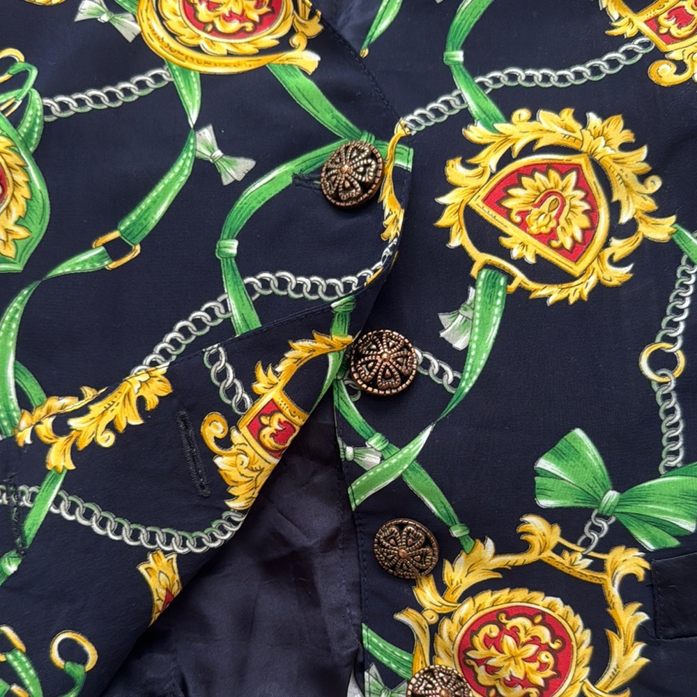 Colorful Patterned Vest - Picture 3 of 4